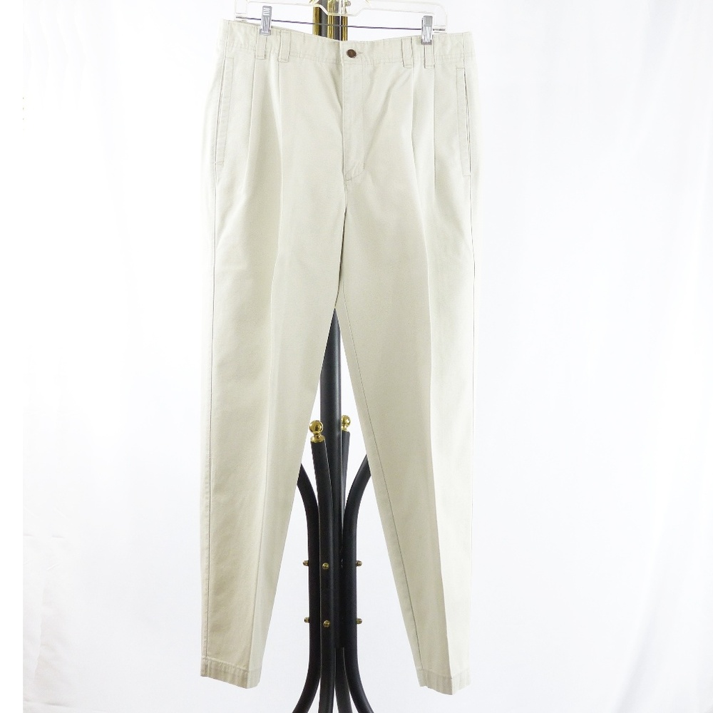 Men's Docker cream pants, W34, L32.
